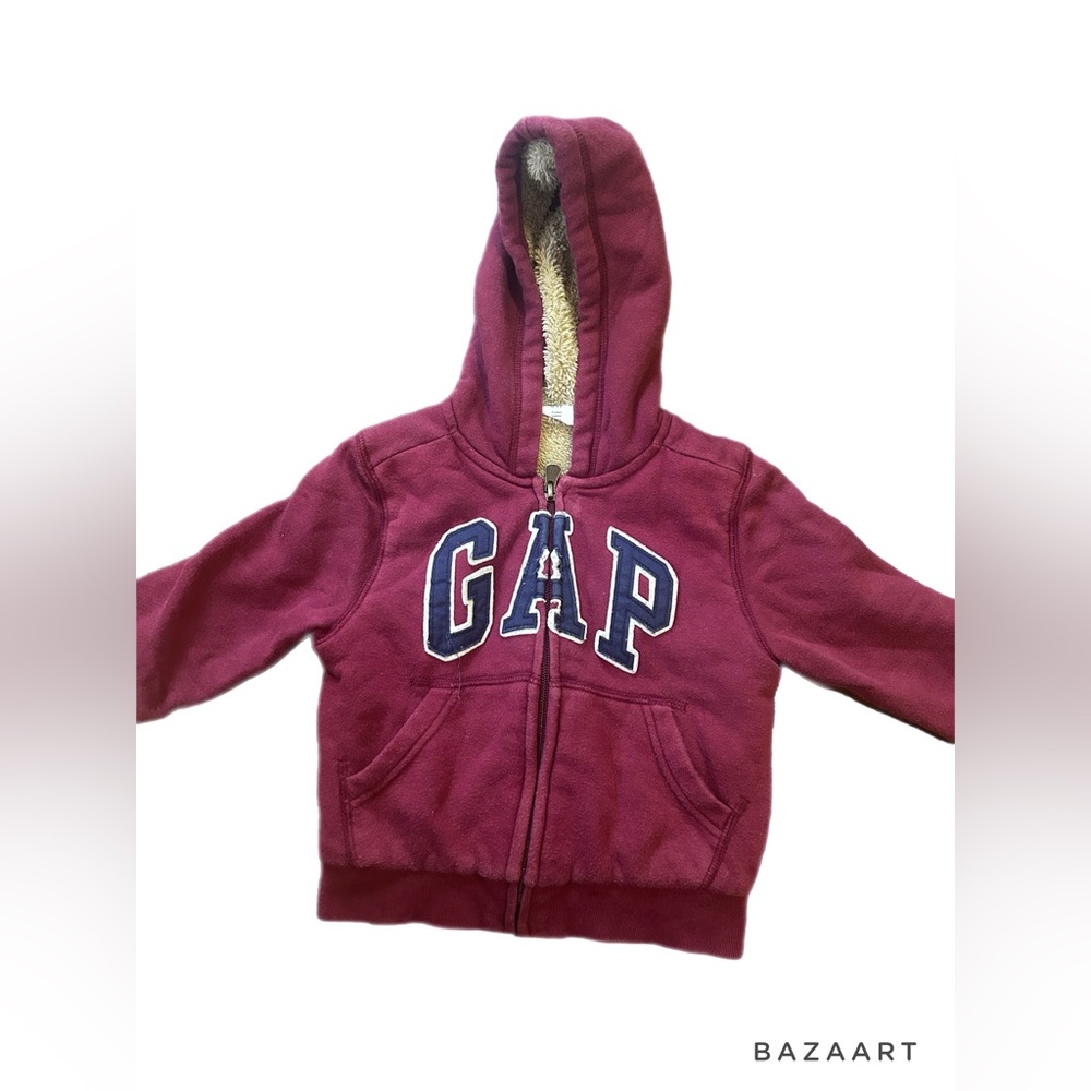 Gap sweater for kid